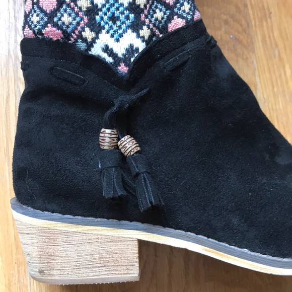 Miim suede booties - Picture 3 of 7